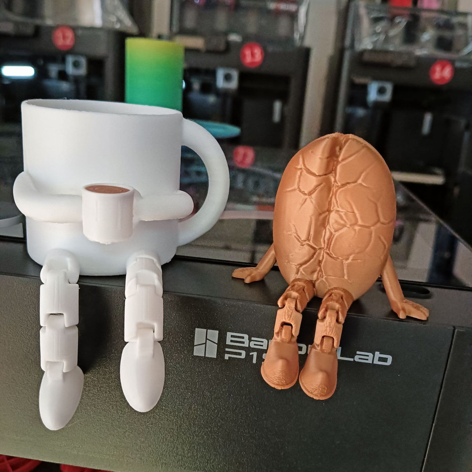 3D Printed Coffee Buddy Articulated Office Desk Figure Coffee Bean Cup Corner Mini Statue coffee buddy