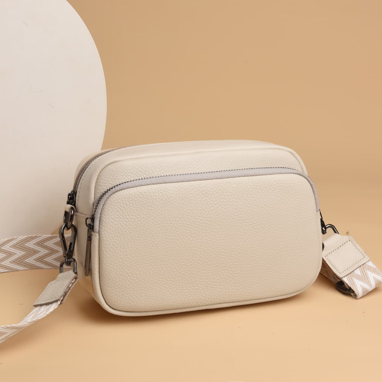 Top Grain Leather Women's Bag 2025 New Fashion Simple Pebbled Shoulder Bag High-End Genuine Leather Crossbody Small Square Bag