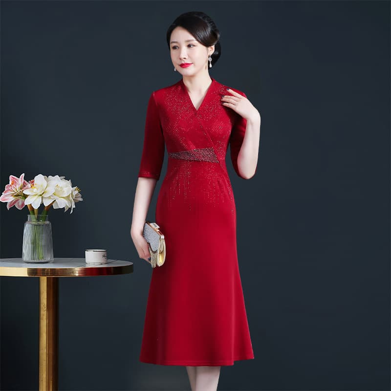 2025 New High-End Autumn Outfit, Mother-in-Law's Banquet Qipao Dress, High-End Young Mother's Formal Dress