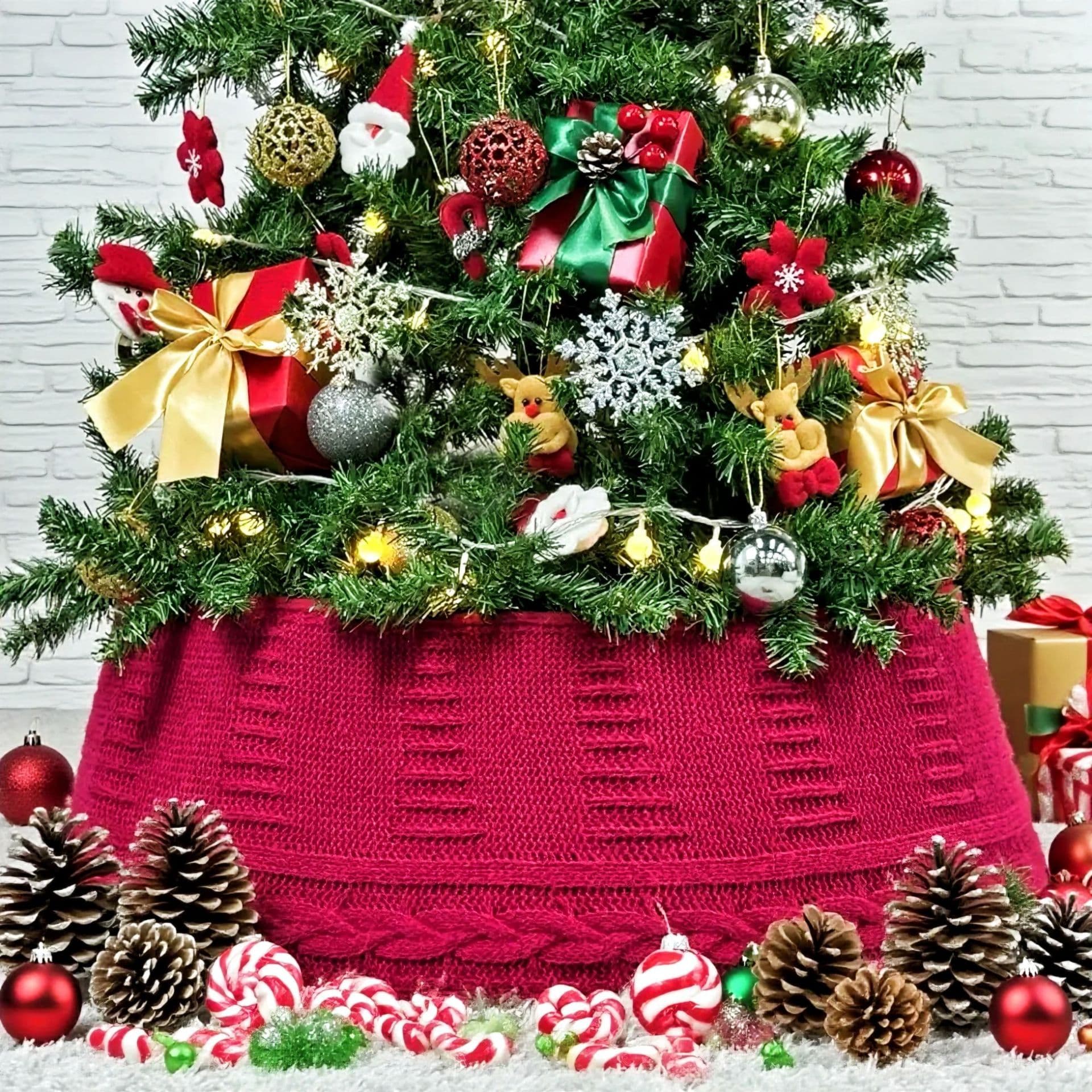 Christmas knitted tree skirt, Christmas tree apron, Christmas decorations, three-dimensional Christmas tree apron, scene layout props
