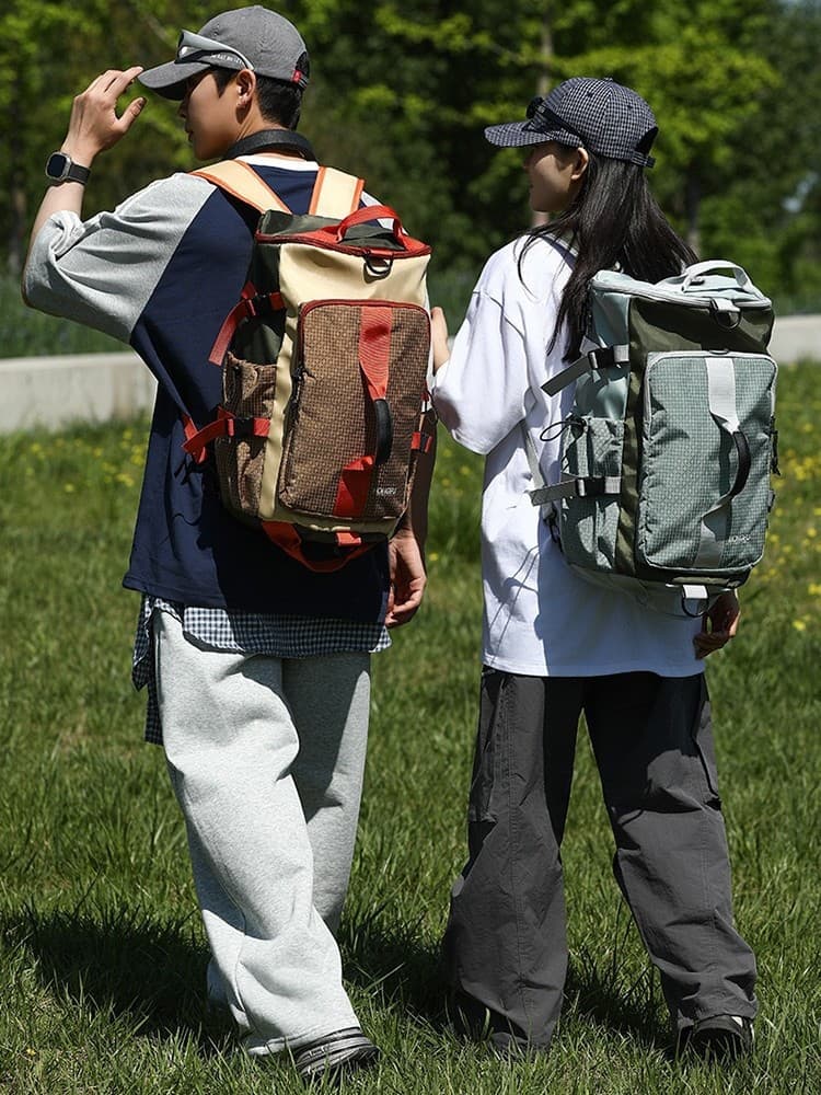 Lightweight Dual-Shoulder Backpack for Outdoor Sports, Hiking, Large Capacity Multi-Functional Handbag, Sports Luggage Bag for Men