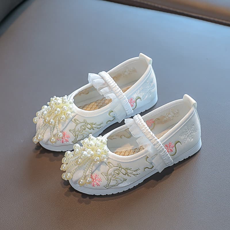 Autumn New Style Girls' Hanfu Shoes Beaded Flower Children's Embroidered Shoes Old Beijing Cloth Shoes Dance Performance Baby Shoes