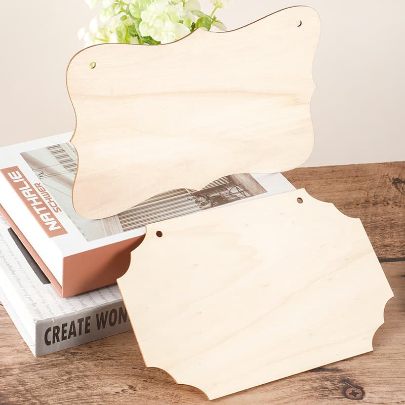 Wooden Wooden Piece Perforated Round Door Sign Hanging Tag Wooden Blank Round Wood Piece Craft DIY Wooden Holiday Pendant