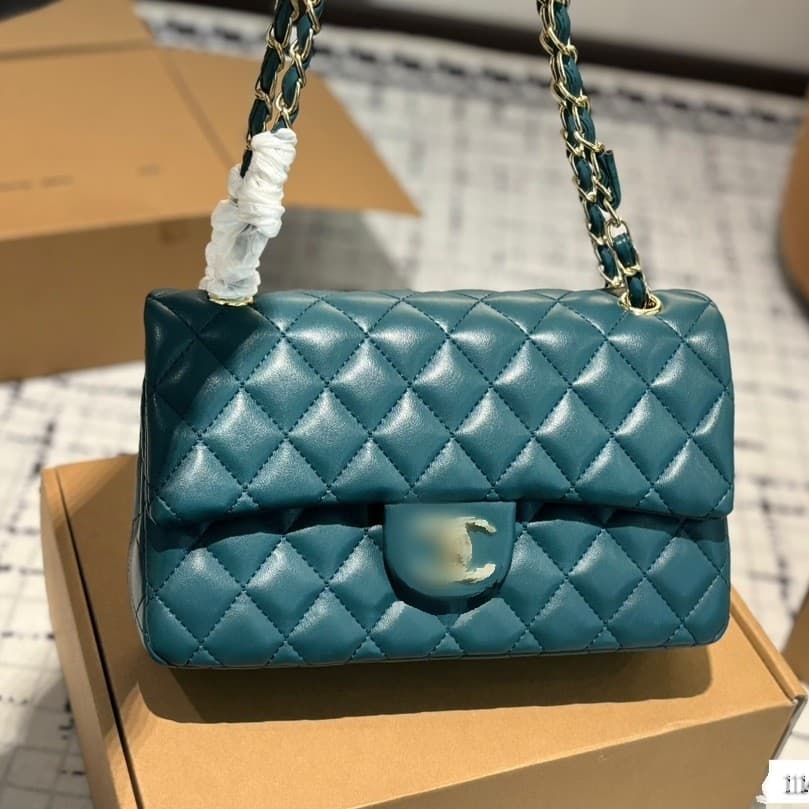 Chanel-style Crossbody Quilted Classic CF Handbag Chain Strap Genuine Leather Shoulder Bag for Women Summer New Flap Lambskin