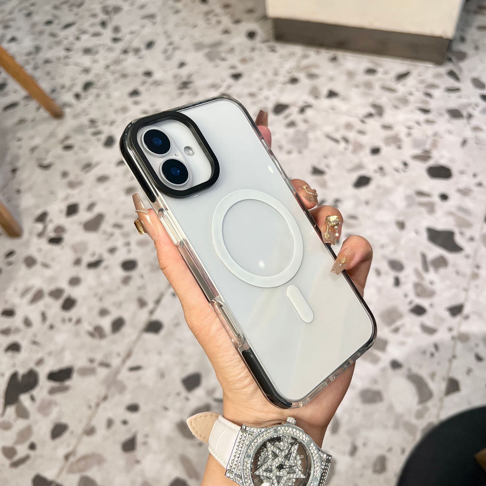 Contrast color airbag suitable for iphone17 magnetic phone case magsafe apple 16pro transparent silicone protective cover