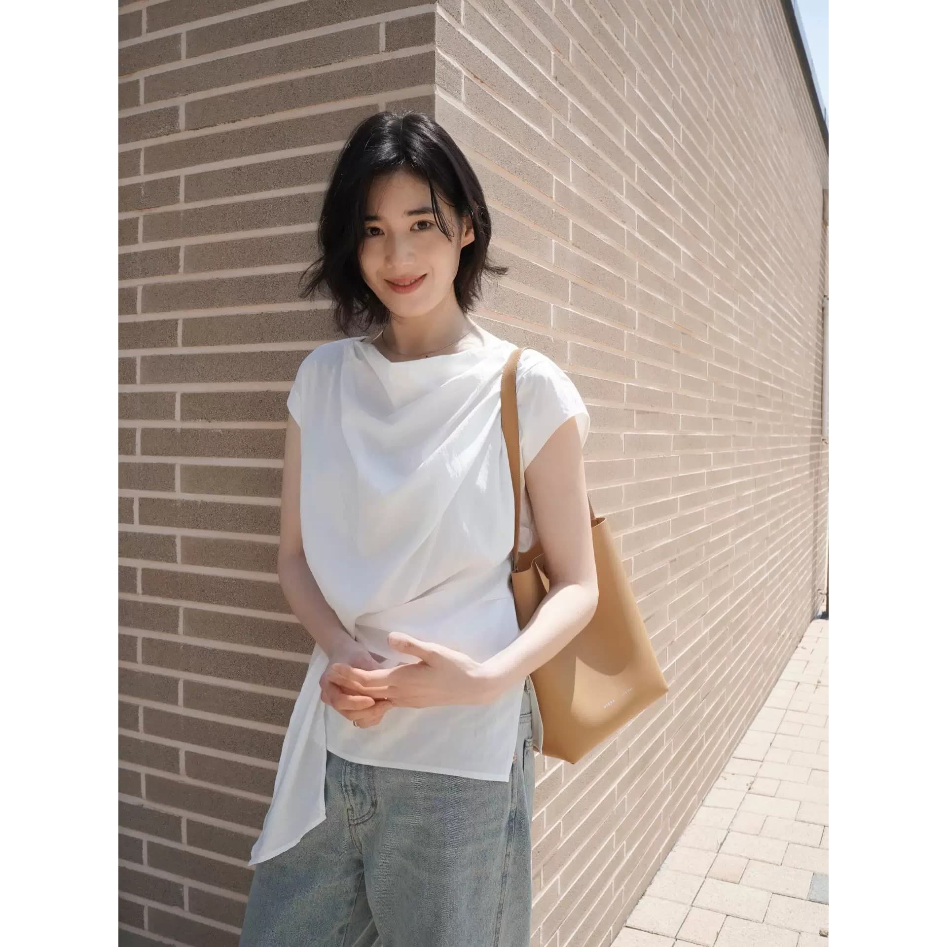 2026 Summer New Korean Dongdaemun Jung Eun-chae Style Cowl Neck Sleeveless Ribbon Blouse