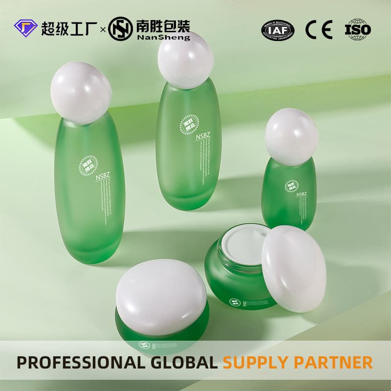 New Beauty Glass Bottle 120ml Essence Lotion Bottle 50g 30g Face Cream Jar