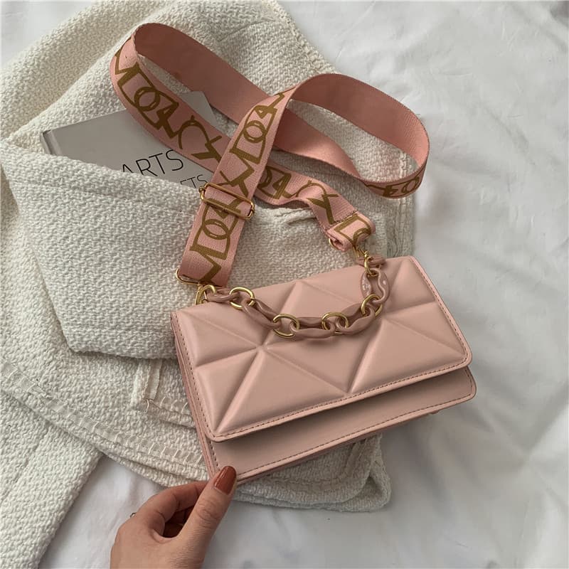 New Women's Fashionable Diamond Quilted Crossbody Bag Versatile Shoulder Handbag High-End Niche Trendy Vintage Bag
