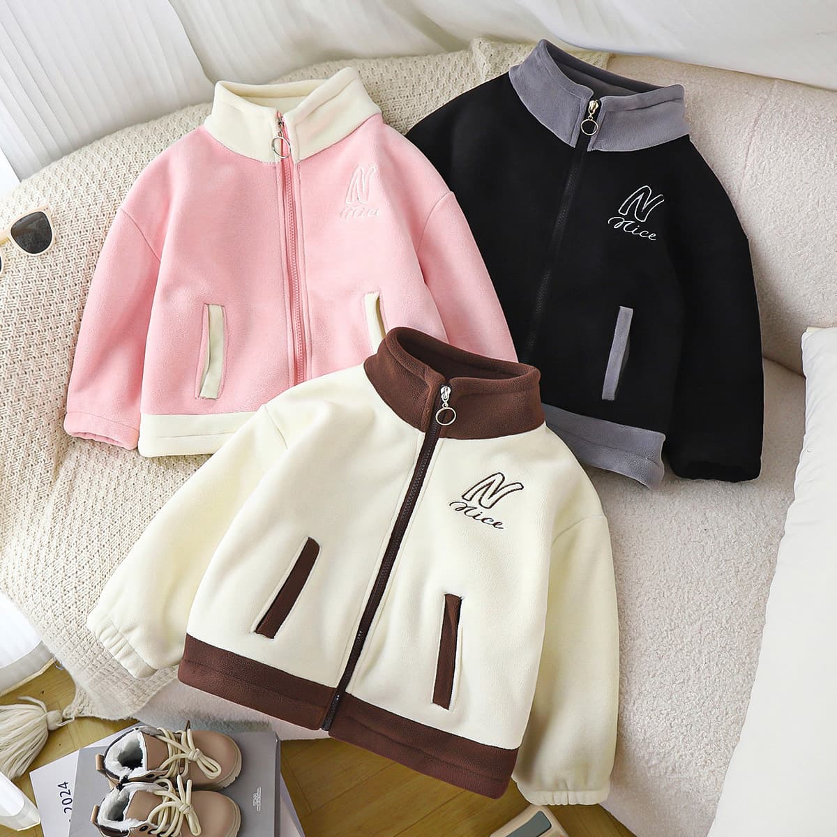2025 New Children's Korean Style Autumn/Winter Stand Collar Warm Coat Patchwork Double-faced Fleece Embroidered Zipper Jacket Wholesale