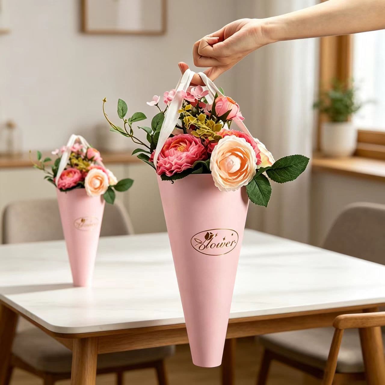 Cross-border Bouquet Packaging Materials Round Handle Flower Box Floral Art Hug Bucket Valentine's Day Flower Box