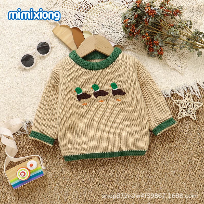 INS Hot Sell Autumn/Winter New Collection Baby Knit Cute Duckling Towel Embroidery Top Unisex Versatile Sweater