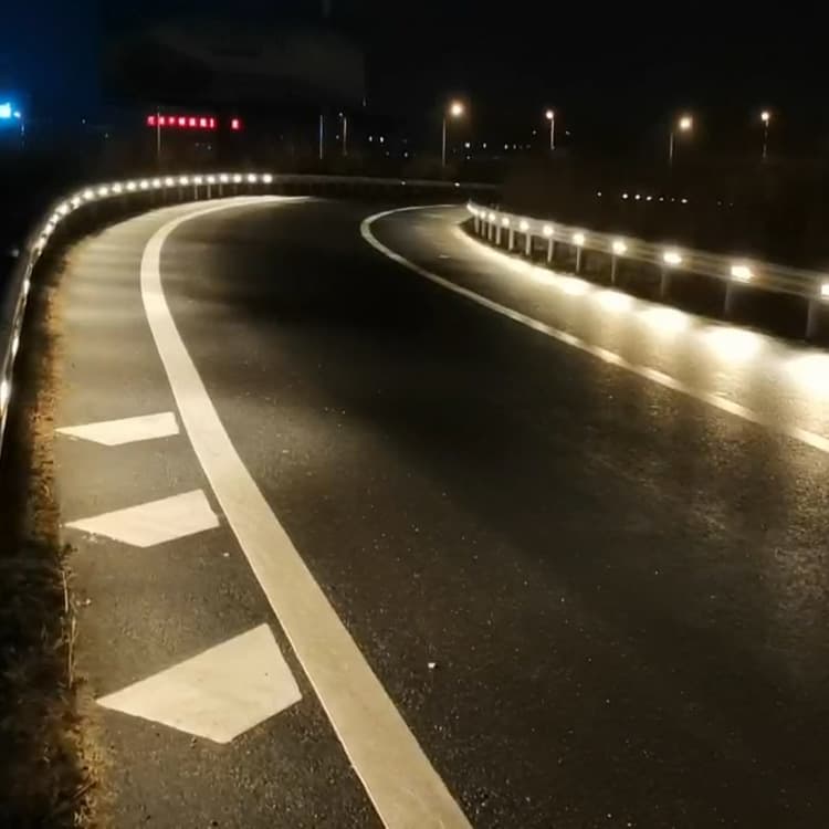 Road Engineering Low-Level Lighting Guide Barrier Light Highway Low-Level High-Efficiency Anti-Glare LED Guide Light