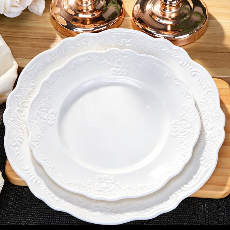 French Vintage Embossed Lace Rim Ceramic Plate, Pure White Dinner Plate, Vine Pattern Embossed Flat Plate, Scalloped Edge Plate