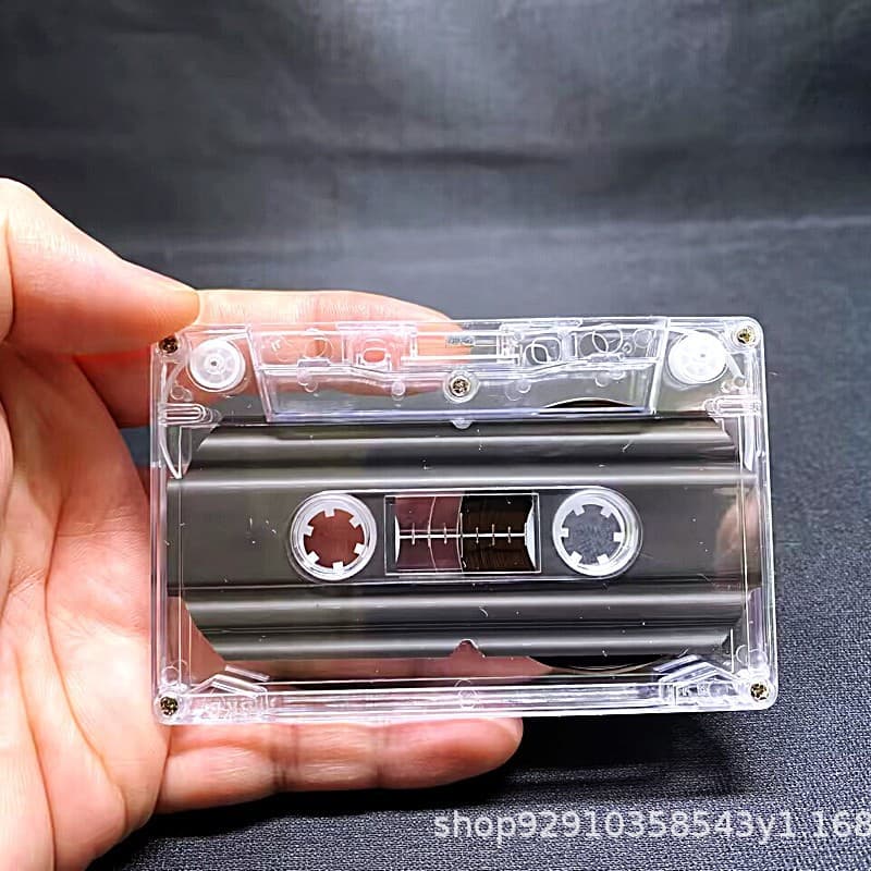 Brand new high-transparency 90-minute blank tape for radio recorders and repeaters, standard recording tape shell, minutes bare tape with stickers.