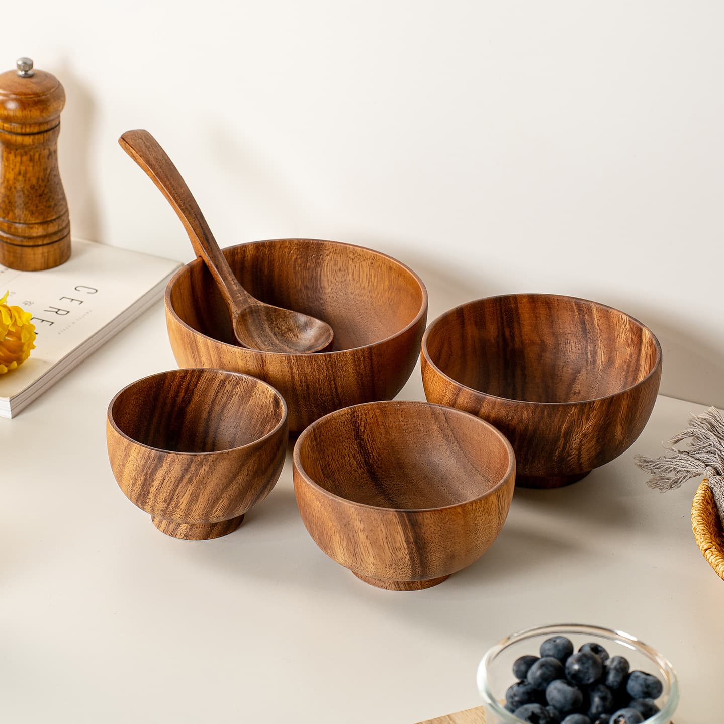 Whole Wood Household Solid Wood Salad Bowl Large Acacia Wood Soup Bowl South American Walnut Wood Stem Bowl Wooden Rice Bowl Wholesale