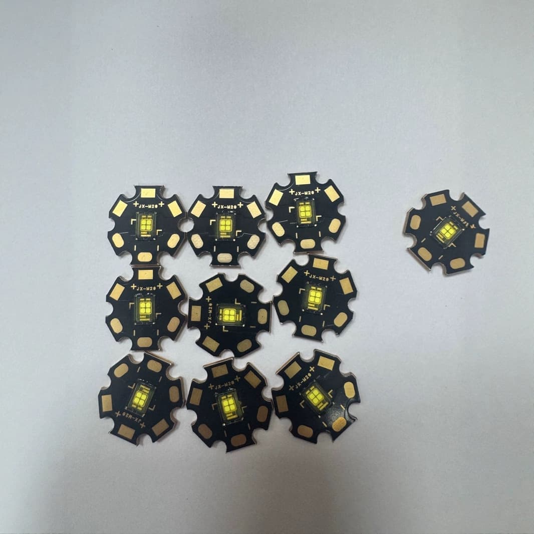 30W White Light 12V Strong Light LED Beads for Advertising Projector Lamps, High Power Stage Light Beads