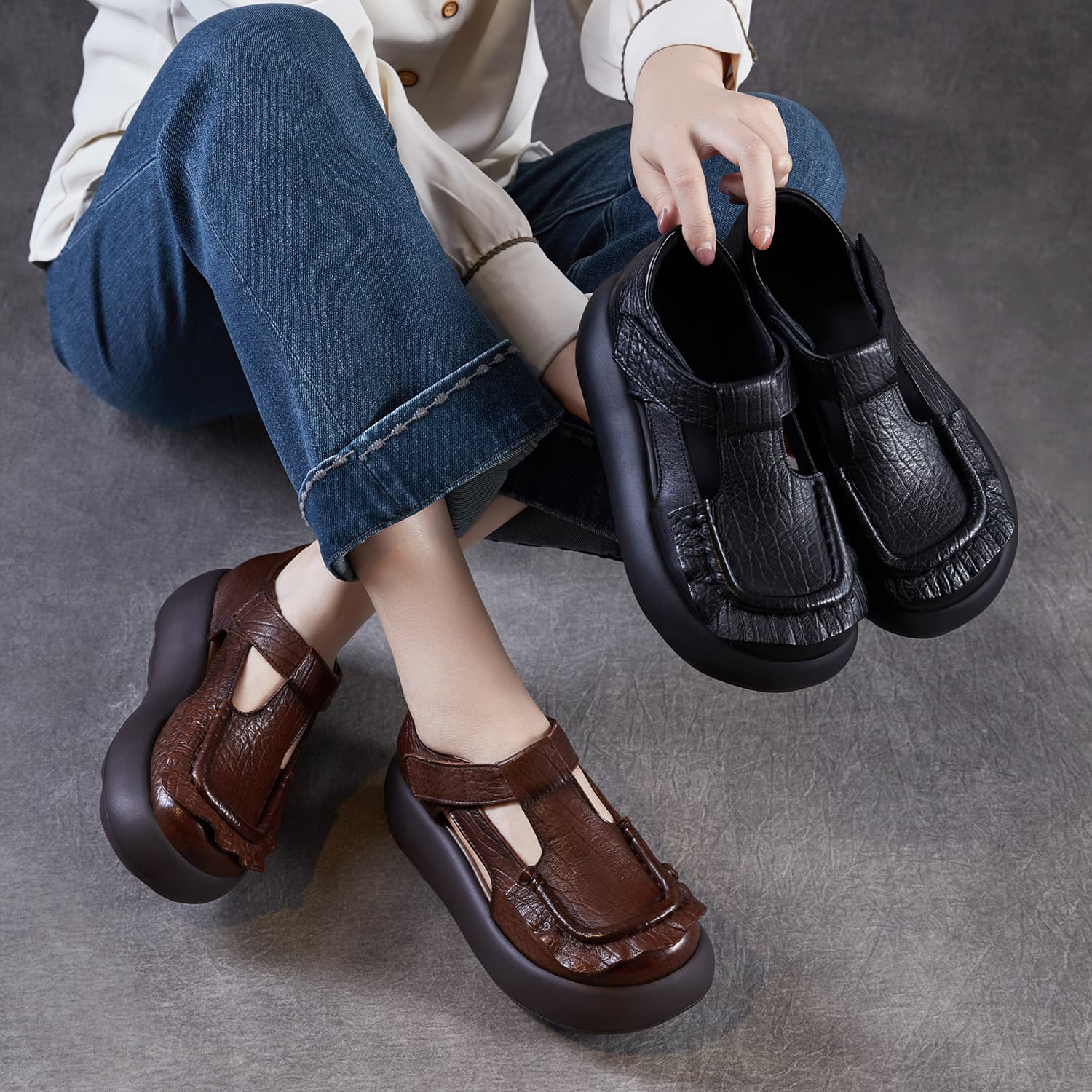 Handmade Retro Genuine Leather Roman Sandals for Women 2026 Summer New Style Comfortable and Versatile Baotou Platform Sandals for Women