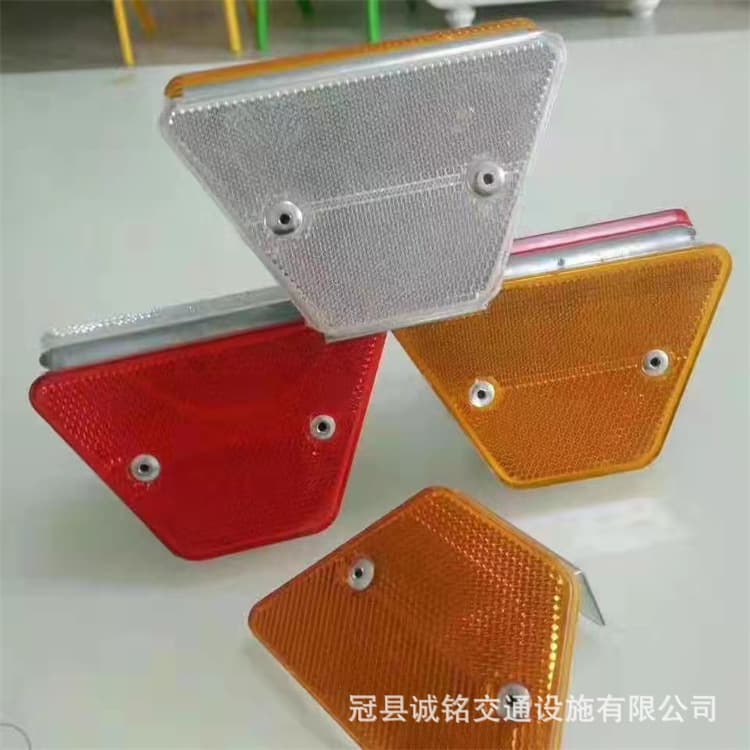 Trapezoid Rectangular Rectangle Single/Double-Sided Reflective Delineator Post Guardrail Traffic Sign In Stock Large Sales Volume Big Discount