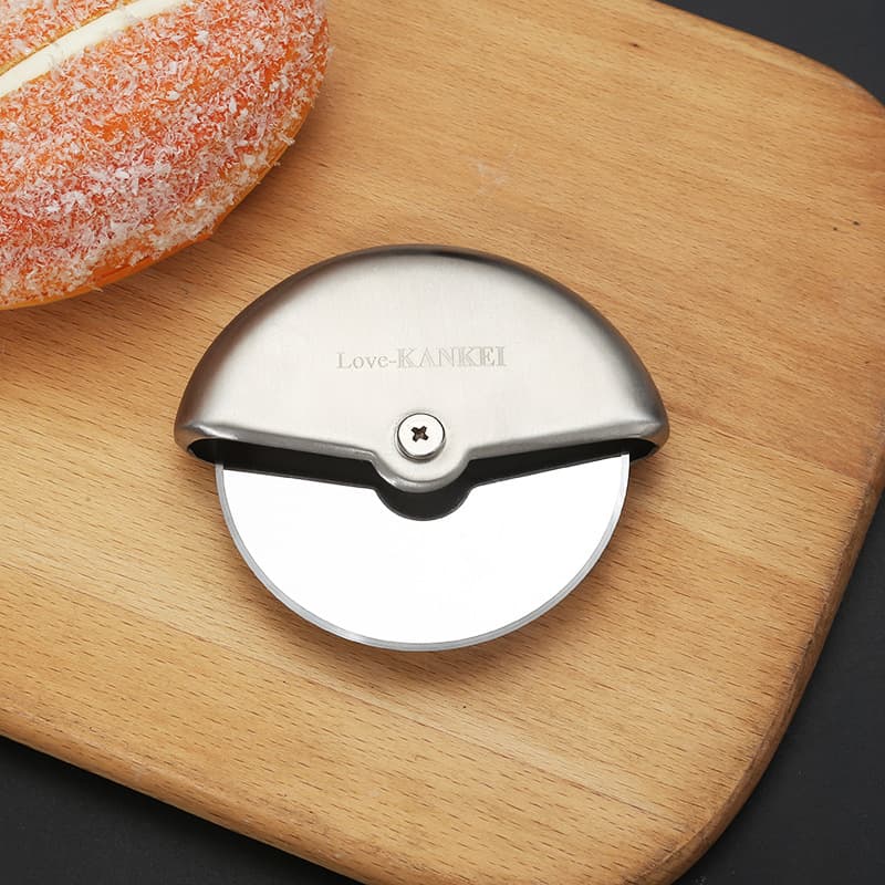 Stainless Steel Pizza Cutter, Semi-Circular Rolling Pizza Cutter, Dough Cutter, Kitchen Tool