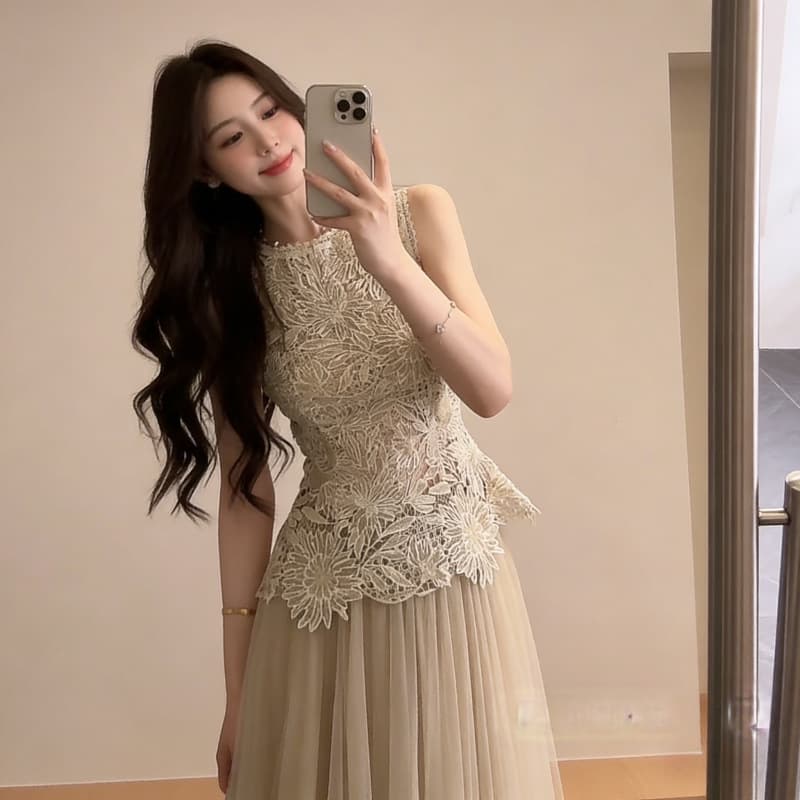 2026 New Summer Lace Trim Top with Camisole, Versatile Fashion Trend