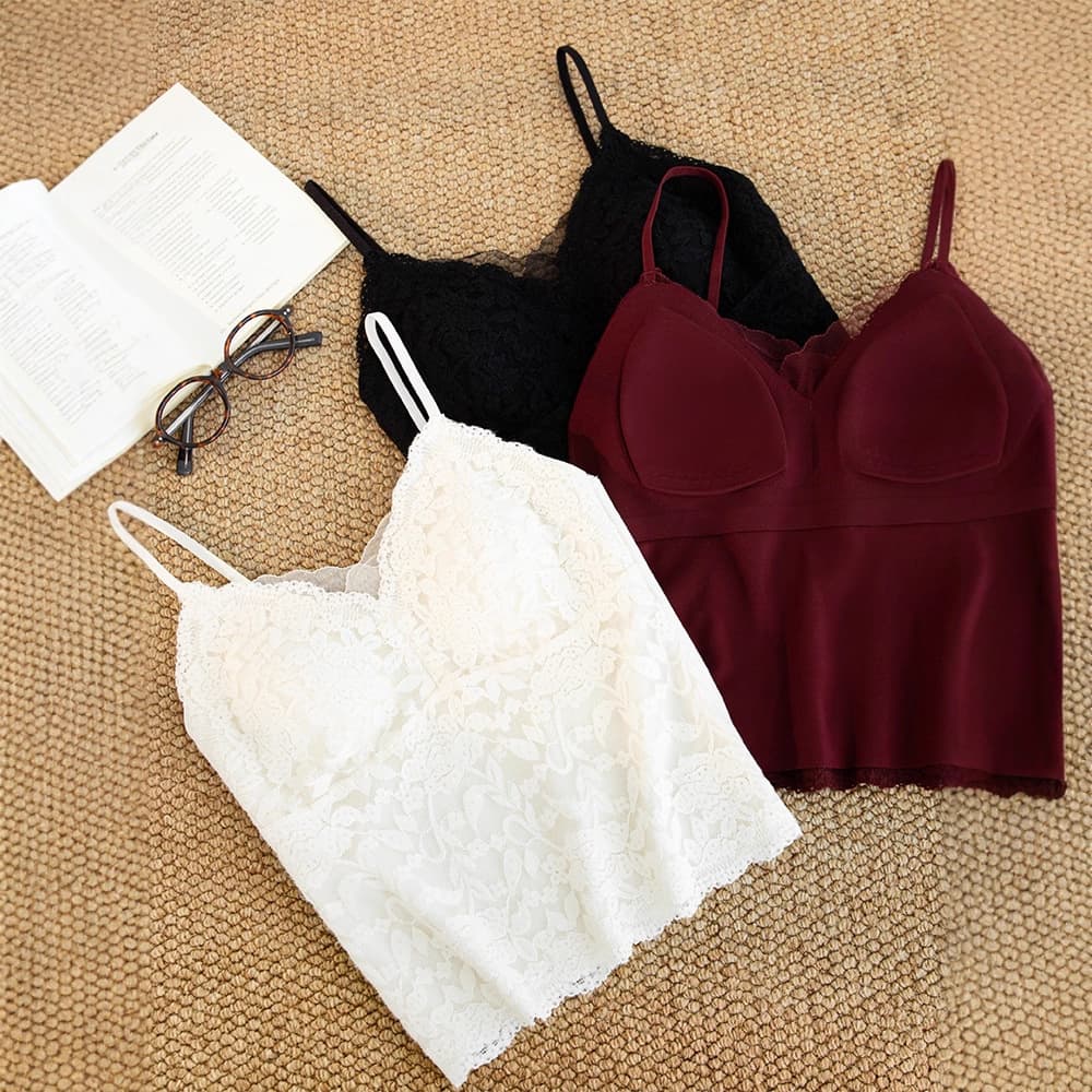 Women's Camisole 2026 New Autumn and Winter French V-Neck Lace Hollow-Out Beautiful Back Base Layer Top