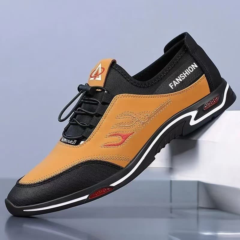 Men's 2025 New Casual Leather Loafers British Style Slip-on Driving Shoes Soft Sole Leather Shoes
