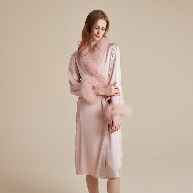 Bei Nv Meng 2025 Autumn New French High-End Ice Silk Pure and Sexy Style Detachable Cuff and Collar Feather Morning Robe