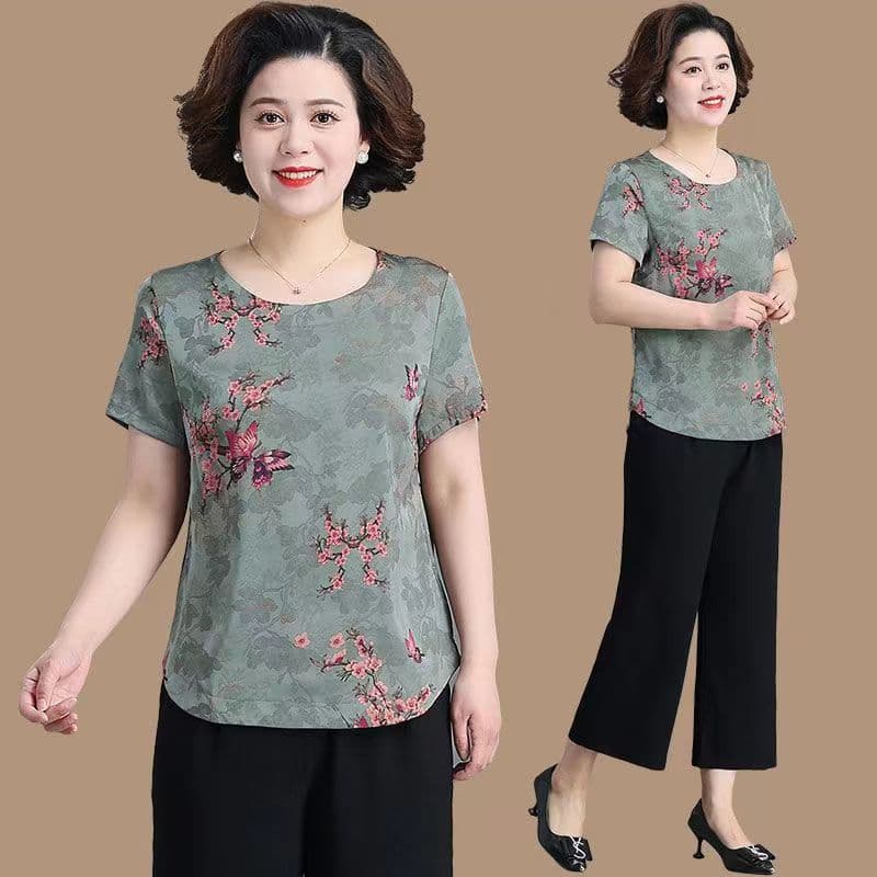 Summer Stylish Blouse for Grandmothers, Plus Size Loose Elderly Women's Clothing, Short Sleeve Top, Elegant for Mothers