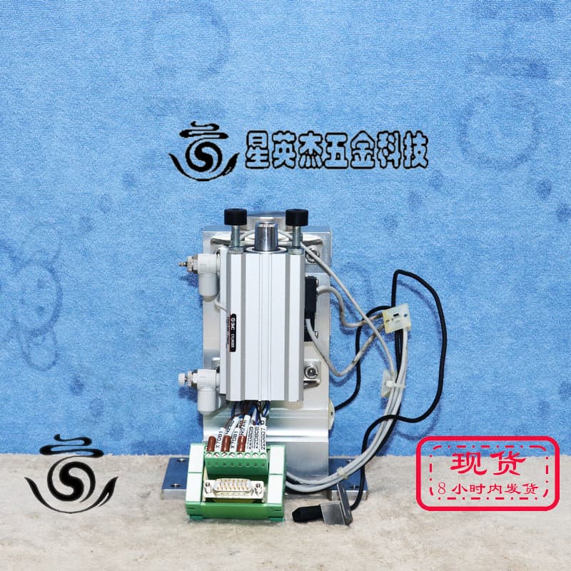 A069*Smc Cdq2L40C-P8632-50 Phoenex Um45-Sefe Um45-D15Sub-S g