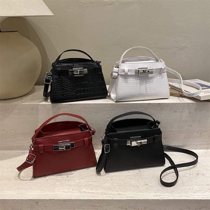 Women's Handbag 2026 New Trendy Fashion Handbag High-Value Kelly Bag Stylish Versatile Crossbody Small Square Bag