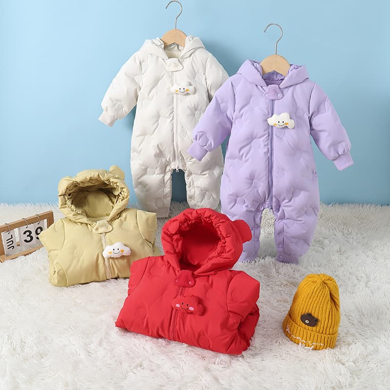 Mall Off-Season White Duck Down Hooded Warm Jumpsuit 24 Winter Outing Wear Newborn Crawling Suit Onesie