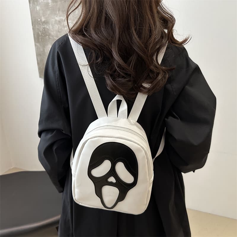 Women's Bag 2025 Autumn/Winter New Fashion Personalized PU Soft Leather Skull Halloween Women's Backpack Mini