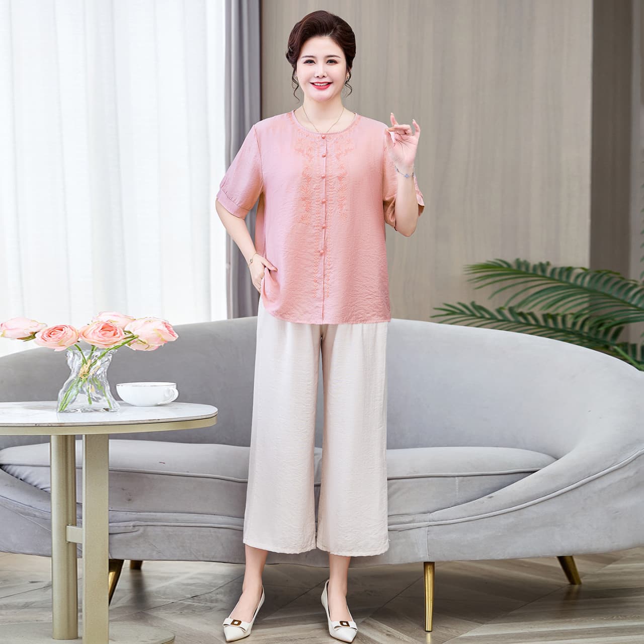 Plus Size Mom Summer Set 2026 New Cotton Linen Short Sleeve Two-Piece Loose Fitting Slimming Clothes