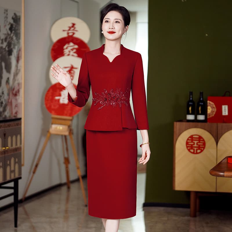 2025 Autumn/Winter Stylish Slimming Two-Piece Look Mother-in-Law's Wedding Banquet Dress, Elegant Cheongsam Dress