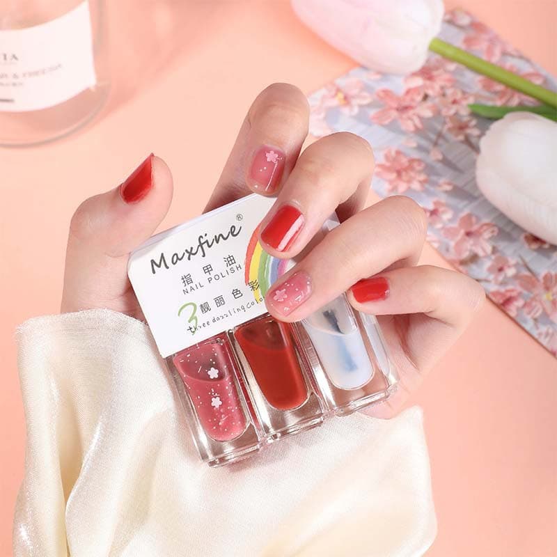 MAXFINE three-in-one three-star three-pack nail polish, no-bake, peelable, quick-drying, water-based nail polish