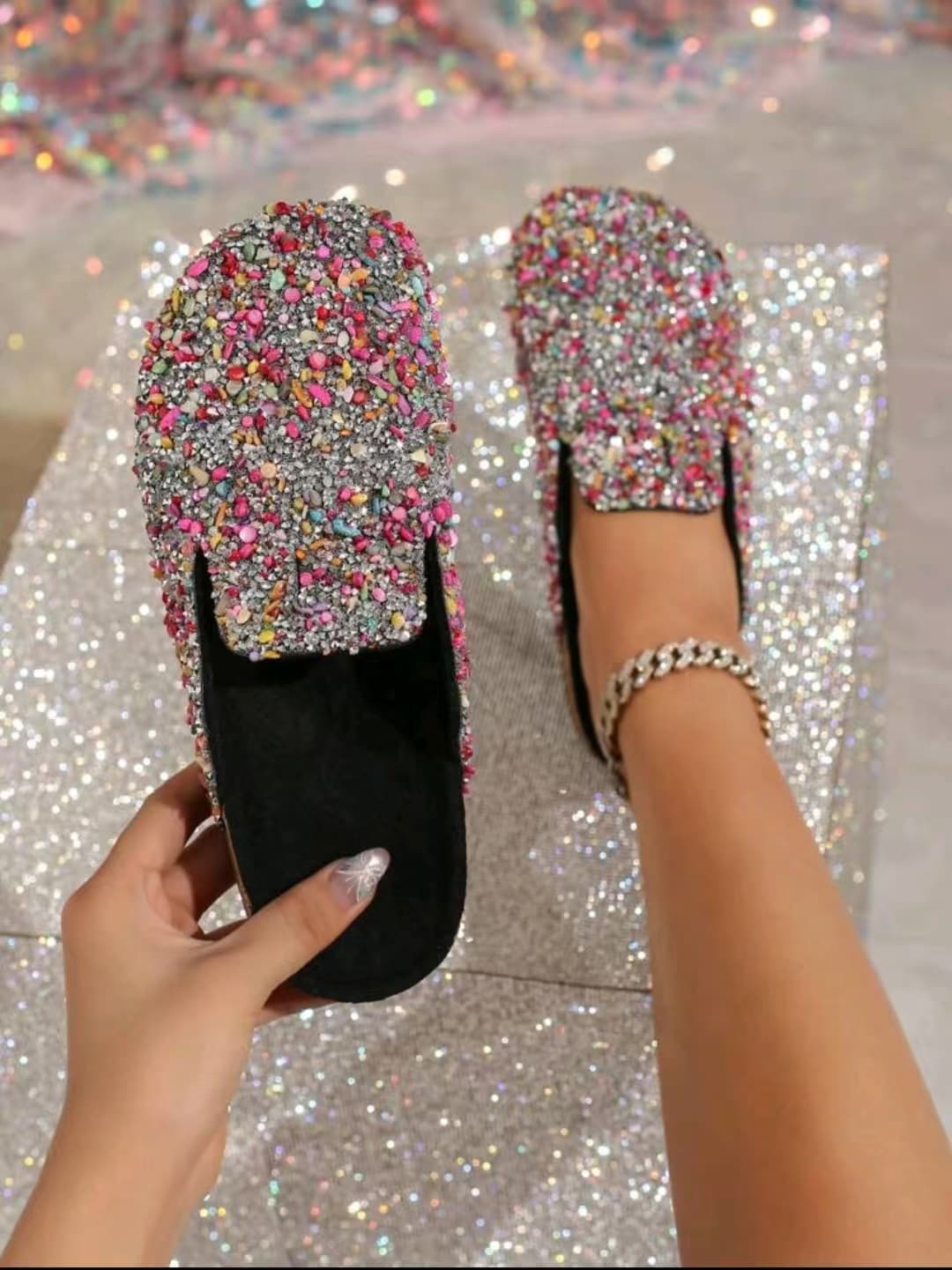 Cross-border Pointed Toe Slippers for Women with Sequins, Half Slippers, Adult Cork Shoes, Comfortable Casual Non-slip European and American Sandals