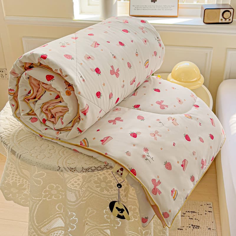 Class A Double-Layer Gauze Soybean Fiber Summer Cool Quilt, Air Conditioning Blanket for Summer, Kids Quilt Core, Single Bed Dormitory Summer Quilt, Gift Quilt