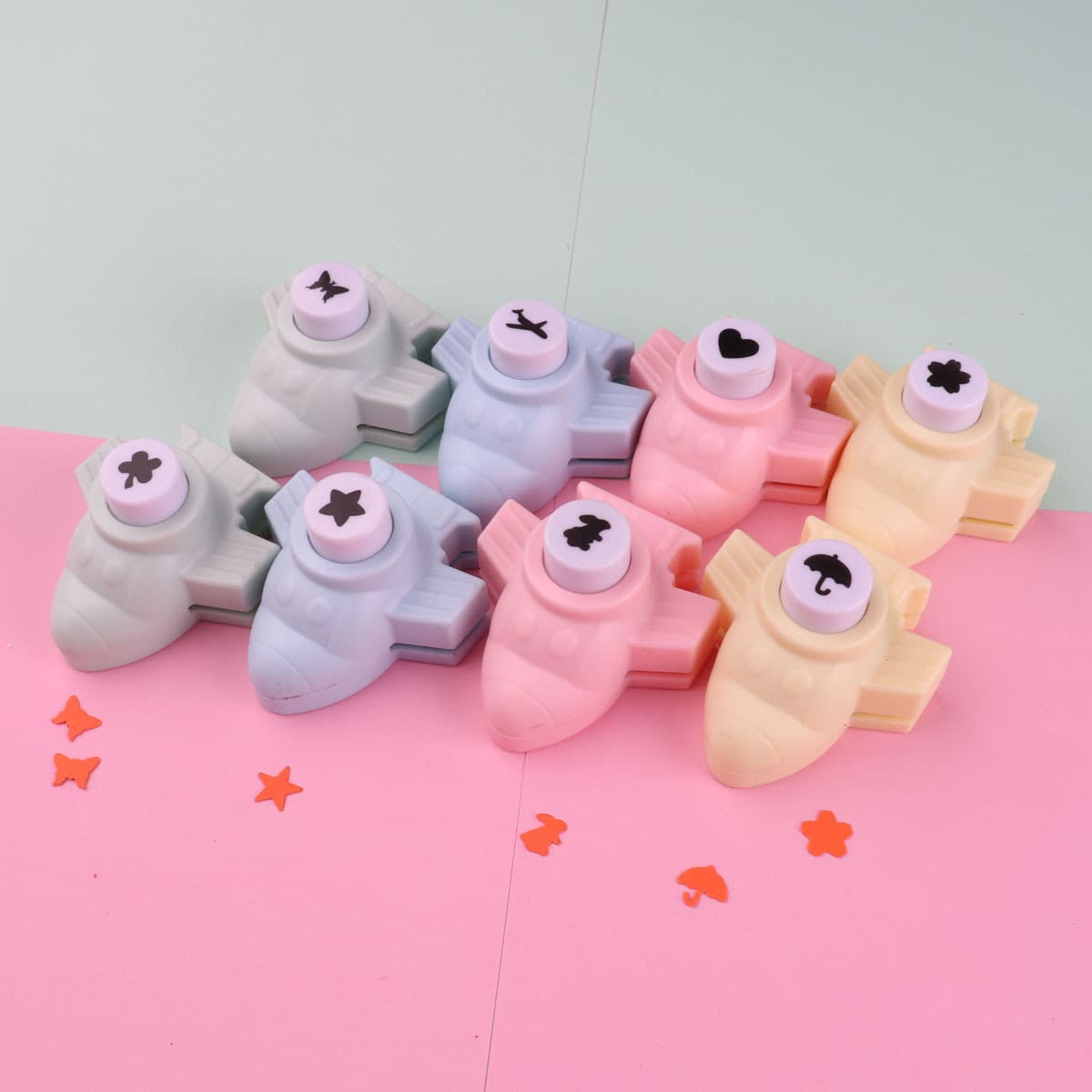 Airplane creative embosser, small pattern puncher for children's DIY, wholesale kindergarten paper-cutting scrapbooking