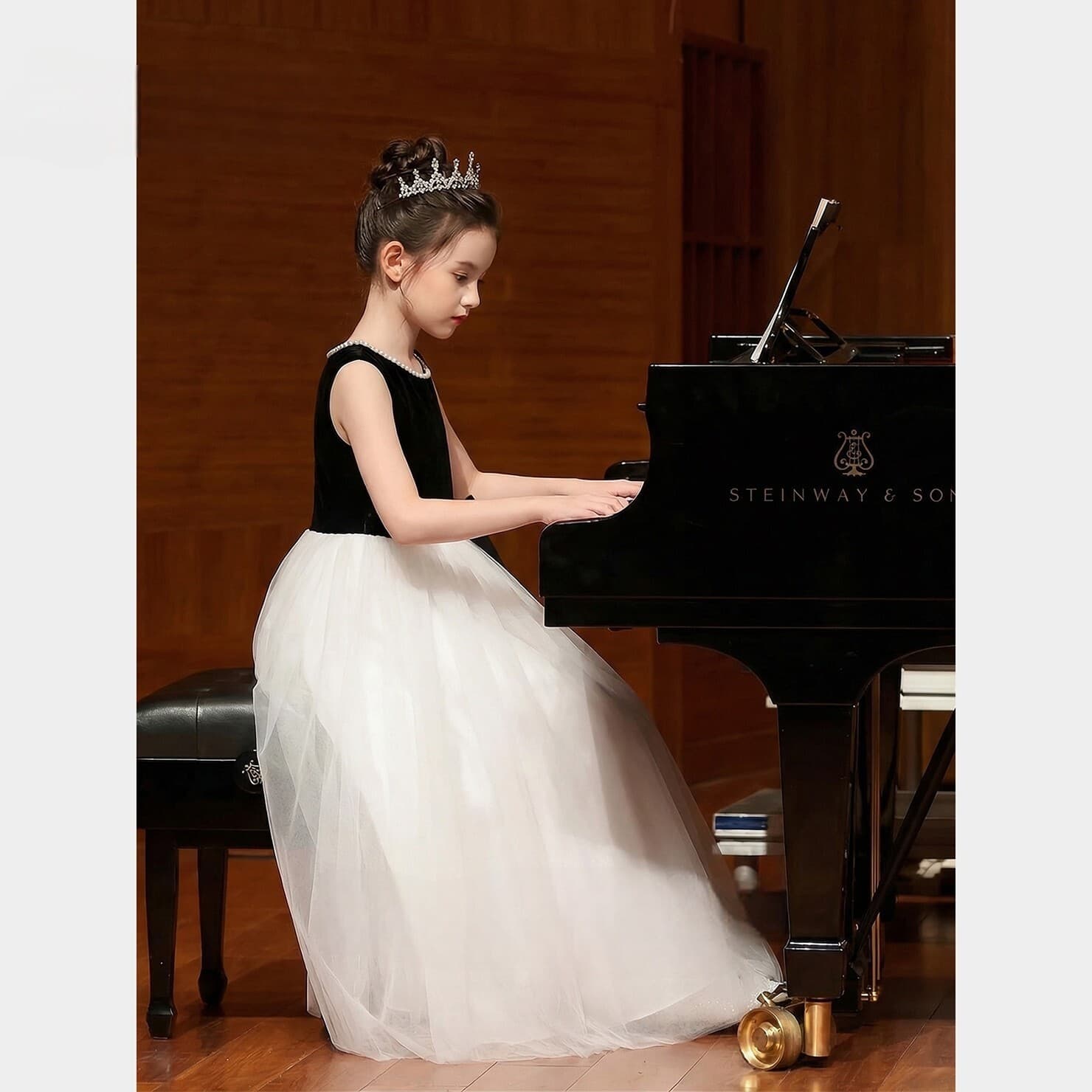 Girls Dress Black and White Color Block High-End Piano Performance Outfit Primary and Secondary School Students Violin Performance Host Princess Dress