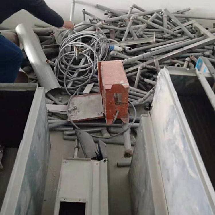 Beijing offers high-price bulk recycling for steel plates, scrap steel, scrap iron, square tubes, and various demolition and dismantling projects.