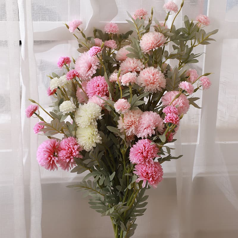 Wholesale high-simulation artificial flowers, Dongyang chrysanthemum, scallion ball photography props, silk flowers for wedding hall and wedding decoration, happy chrysanthemum flower arrangement