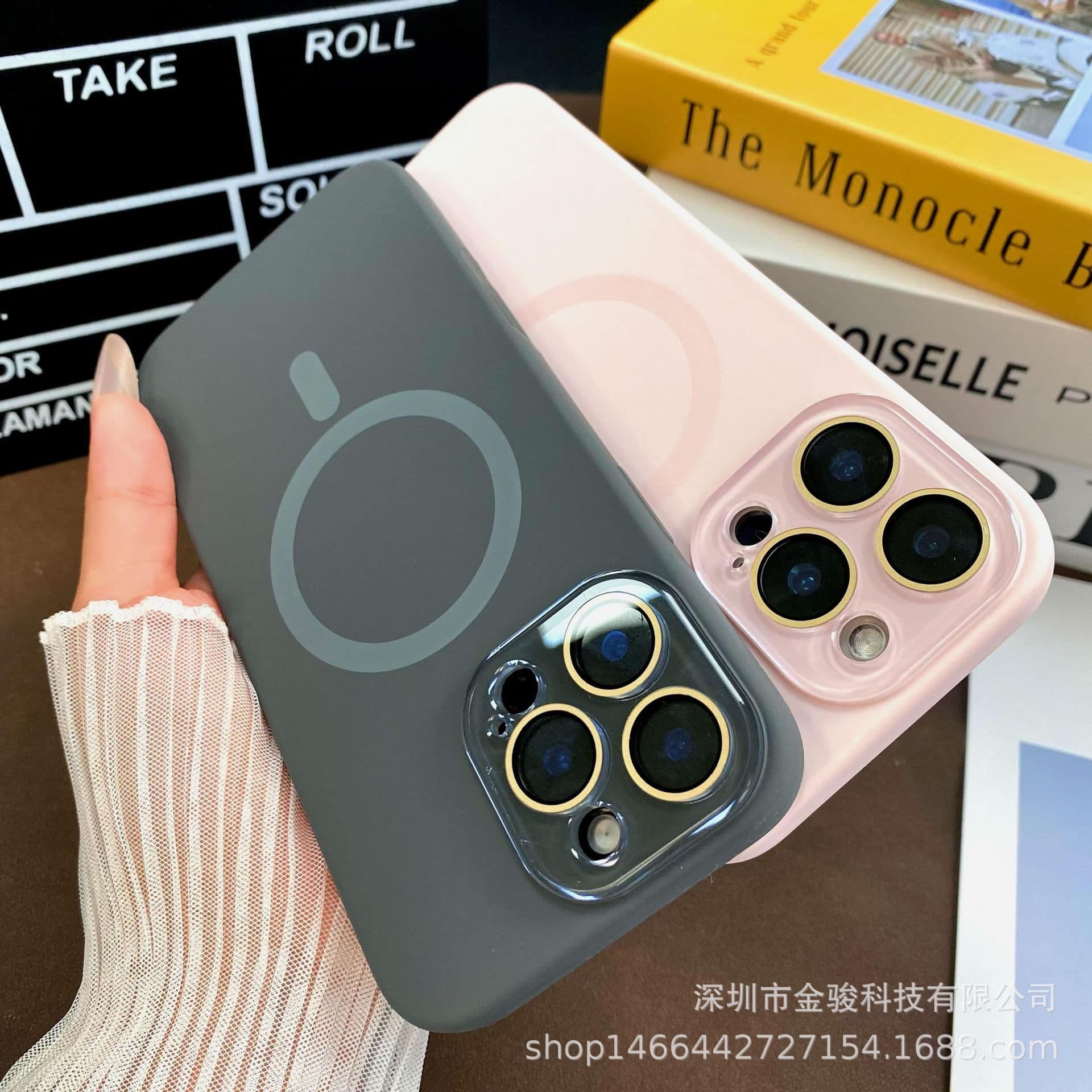 Magsafe liquid silicone magnetic phone case is suitable for iPhone15 protective case 16pro Apple 14promax