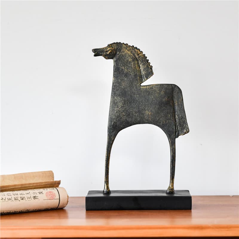 New Chinese Style Vintage Resin Horse Figurine Dark Bronze Stallion Sculpture Art Home Living Room Table Decoration