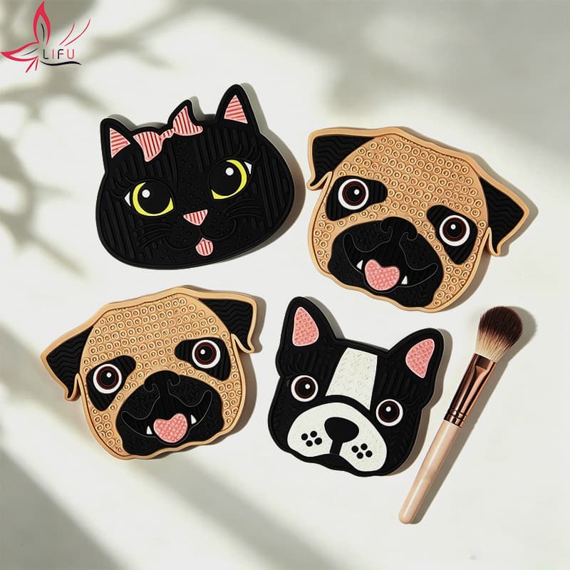 Creative Pet Dog Silicone Plate Pet Supplies Slow Feeding Mat Cat Silicone Licking Mat Anti-Choking Anti-Spill Training Plate