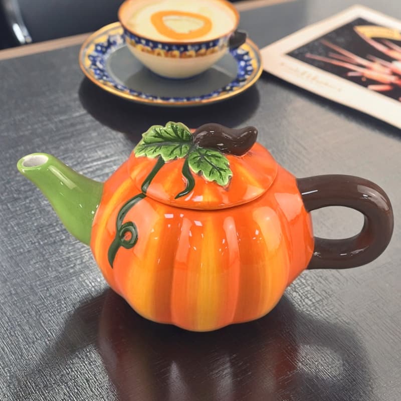 Cross-border Halloween Creative Cartoon Cute Pumpkin Pot with Leaves, Ceramic Pumpkin Teapot with Lid, Simulated