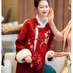 Winter Style New Chinese Toast Dress Fashion Outfit New Embroidered Women's Chinese Style New Year Battle Robe Half Skirt Set