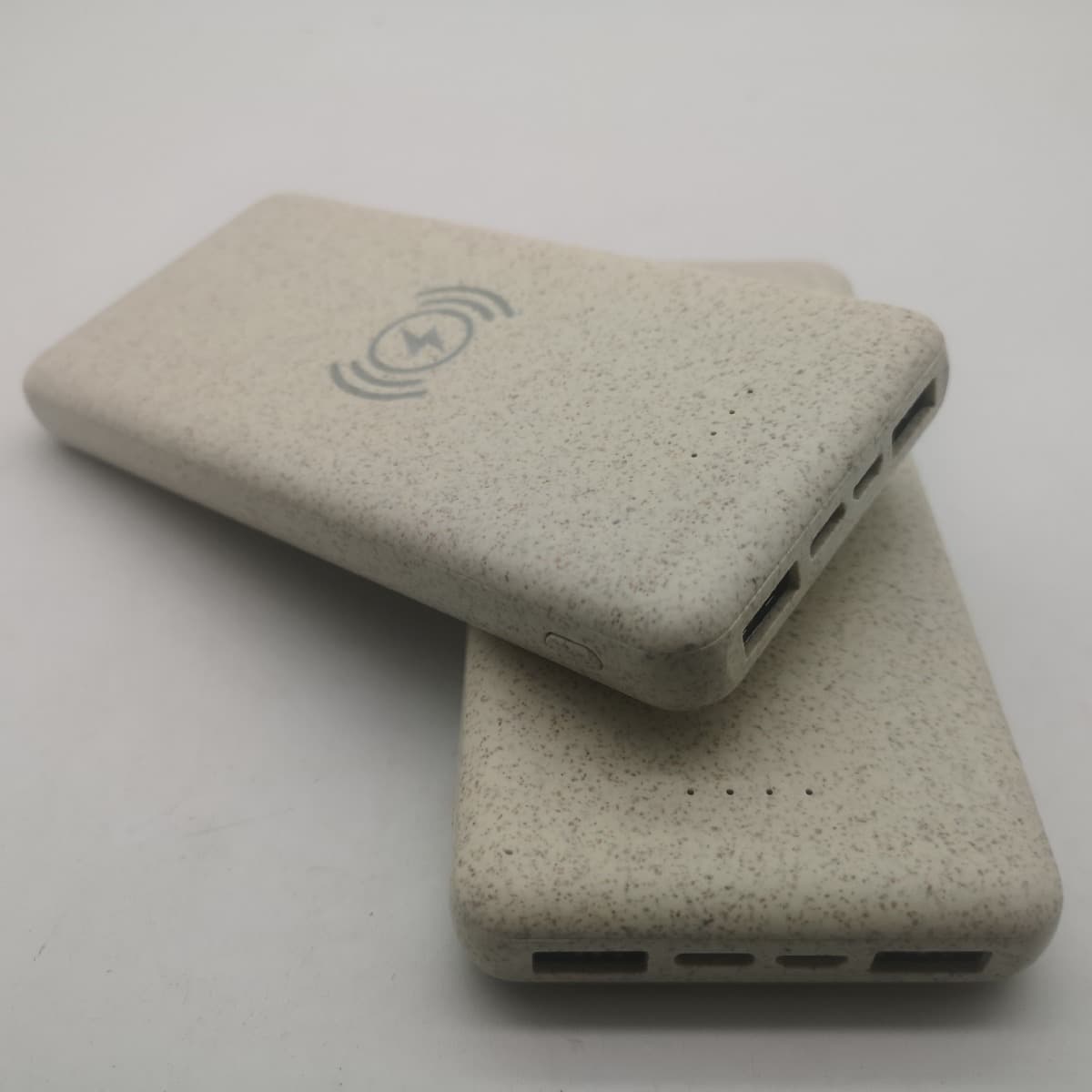 Biodegradable wheat straw 5W wireless charging mobile power supply environmentally friendly 15W fast charging wireless charging power bank customized LOGO