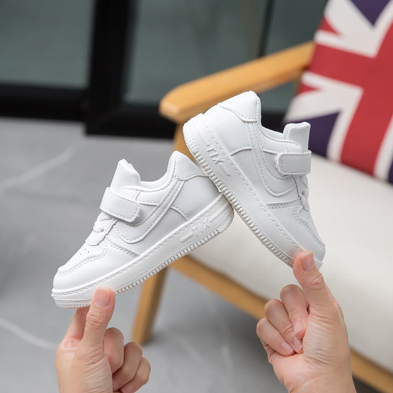 Chunqiu Ultra-Light Solid Sole Children's Sports Shoes Board Shoes Baby Girl Velcro Shoes Boy Sneakers School Style White Shoes