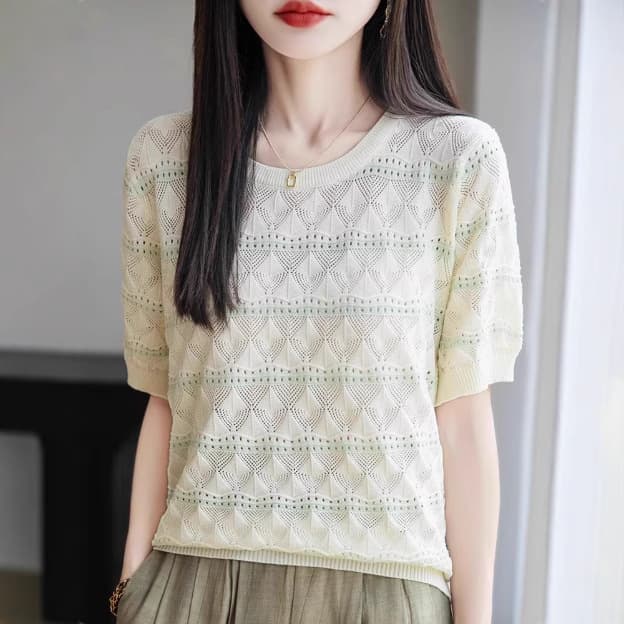 Ice Silk Round Neck Striped Regular Shoulder Short Sleeve Knit T-Shirt for Women 2025 Summer Casual Thin Slimming Versatile Top