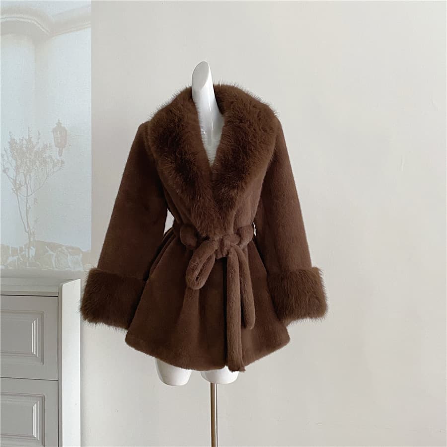Real Photo, Elegant Slimming Thick Fur Coat with Big Fur Collar for Women